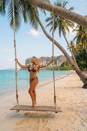 Jullia - Escort Girl Reims