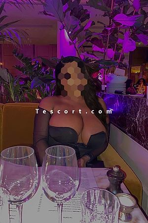 Sarah - Escort girl Paris