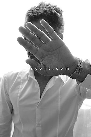 Romain - Escort Boy Paris