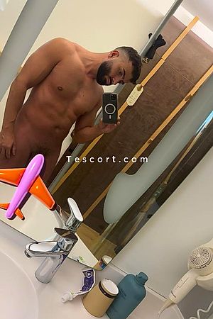 Dan - Escort Boy Paris
