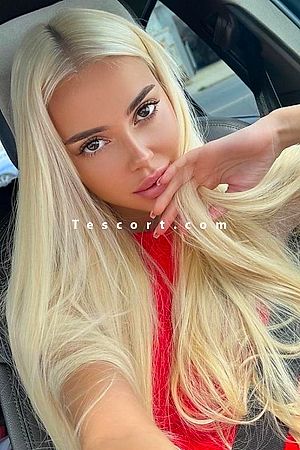 TAHIRA - Escort girl Paris