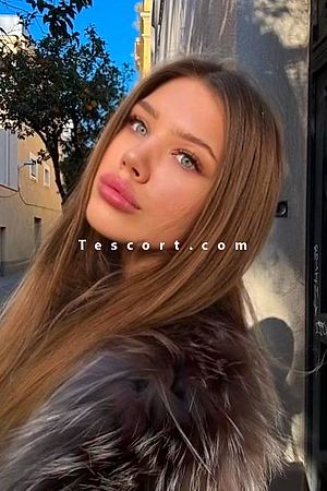 Ella - Escort girl Paris