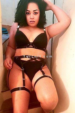 Jadyativa - Béziers Trans Escorts