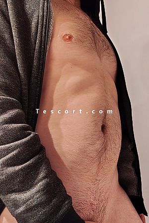 Alex - Escort boy Paris