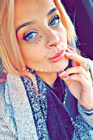 Claire - Châtellerault Escorts