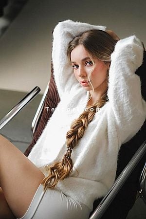 EMINE - Escort Girl Paris