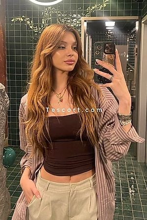 VENIDA - Paris Escorts