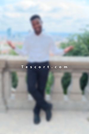 Alexon - Escort boy Cannes