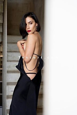 Zoe Dancer - Escort Girl Paris