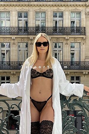 Lara - Monaco Escorts