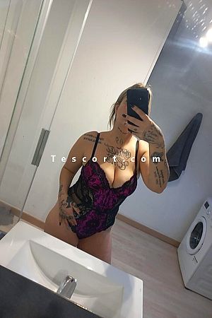 Linda - Escort girl Montbéliard