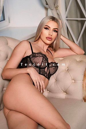 Albina - Escort Girl Paris