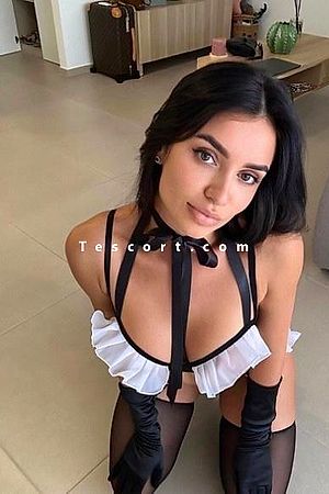 Irina - Escort girl Paris