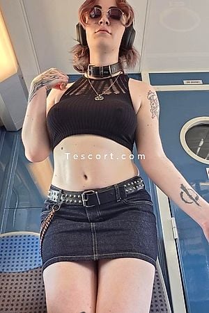 Ruby - Escort Girl Paris