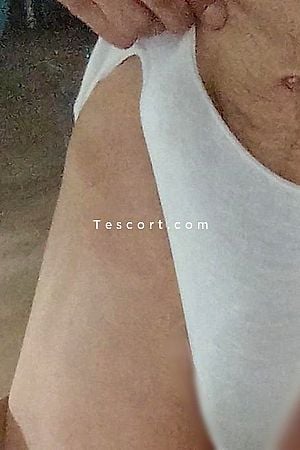 Alexander - Escort Boy Paris