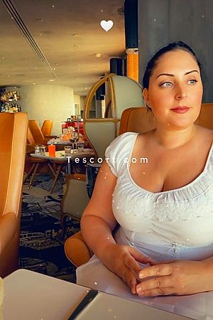 Ambre78 - Escort Girl Versailles