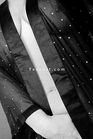 Sensuell - Perpignan Escorts