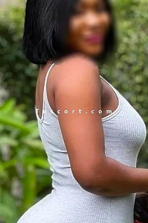 Esthertop - Escort girl Paris