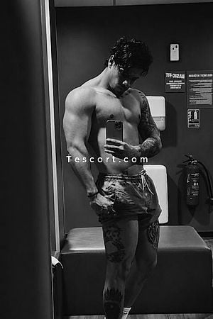Thiago Almada - Paris Boy Escorts