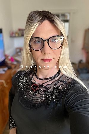 Karlak - Escort Trans Poitiers