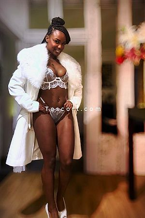 LadySacha - Montargis Escorts