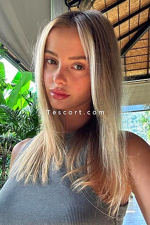 EUDORA - Paris Escorts