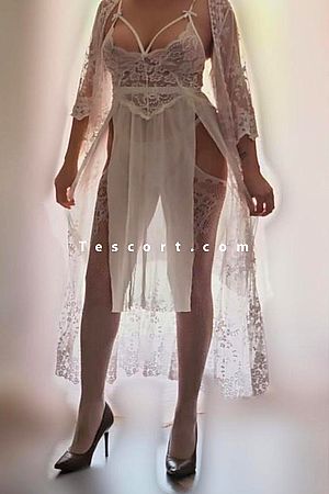 Livia - Escort Girl Hyères