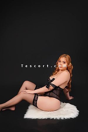 Anna Photo #3