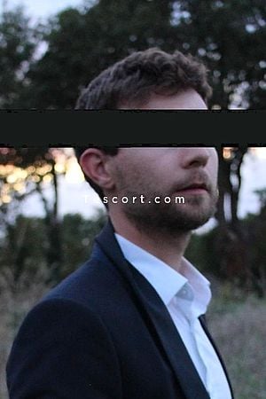 Jim - Escort Boy Angers