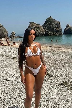 Sophia belle femme Bresilienne - Paris Escorts