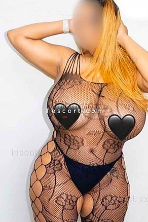 Sofia - Poitiers Escorts