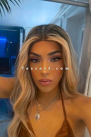 Sophia Sharlott - Paris Trans Escorts