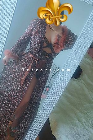 Courtisane-Hannah - Escort Girl Lyon