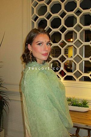 Miss Erotique - Escort Girl Paris