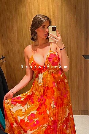 Miss Erotique - Paris Escorts