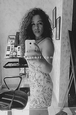 Khyara - Escort Girl Dijon