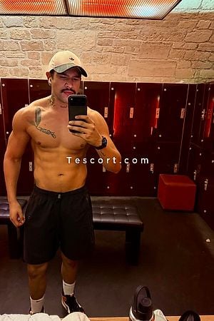 Ricardo Queiroz - Escort Boy Paris
