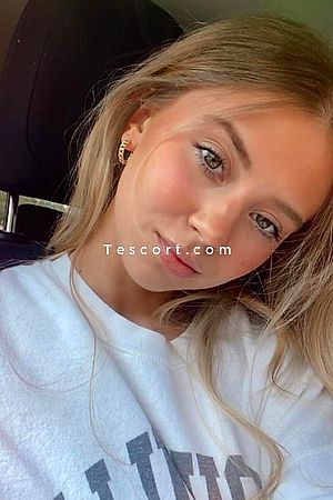 KINE - Escort Girl Paris
