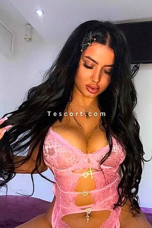 Giu - Escort Girl Paris