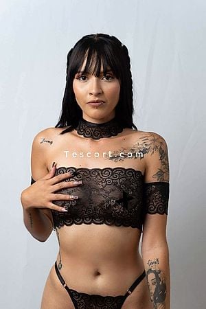 Tati - Escort Girl Issy-les-moulineaux