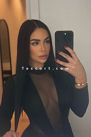 ALEJA - Escort Girl Paris