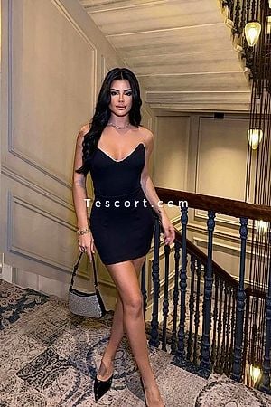 Katrin - Escort Girl Saint Tropez