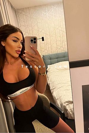 Monica - Bordeaux Escorts