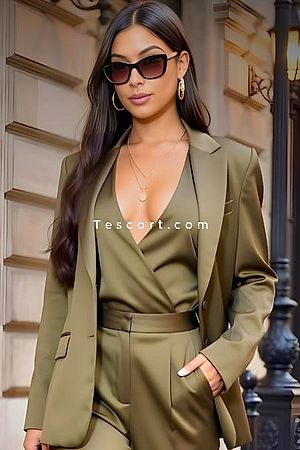 Ana Lopes - Cannes Escorts