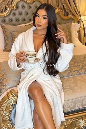 Ana Lopes - Cannes Escorts