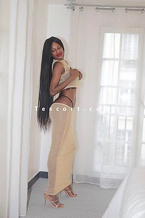 Riah - Escort Girl Saint Tropez