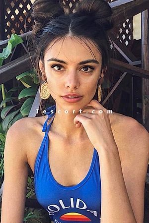 CRISTEL - Paris Escorts