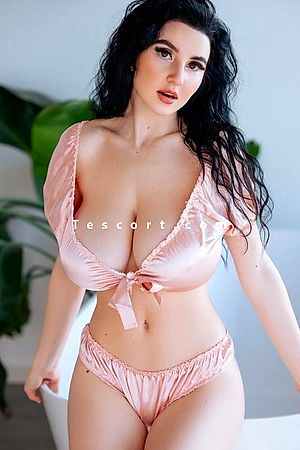 DORA - Escort Girl Paris