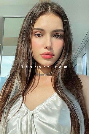 Alex - Paris Escorts