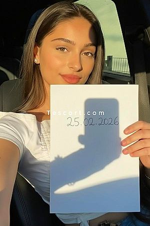 Agata PSE, GFE - Paris Escorts